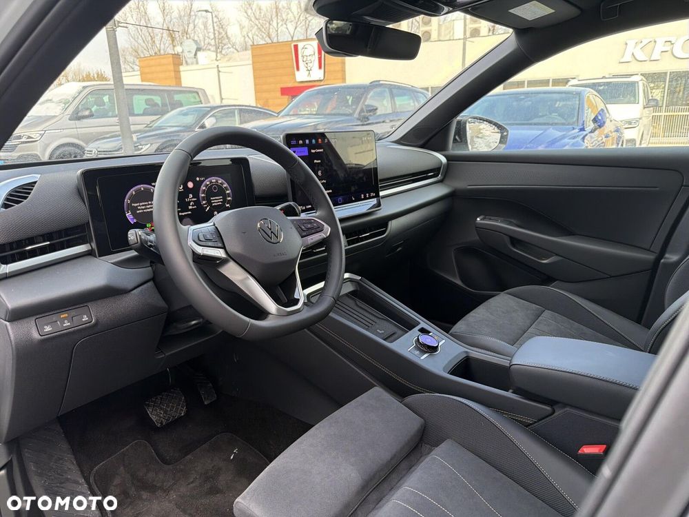 Volkswagen T-Roc 1.5 eTSI Style DSG - 9