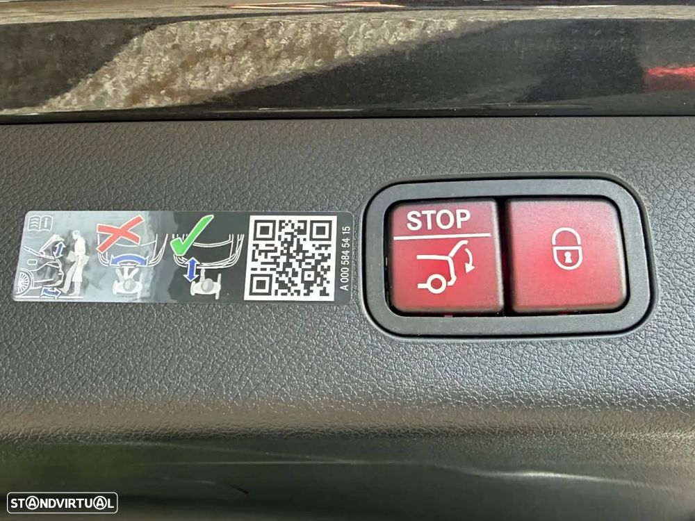 Mercedes-Benz E 300 de - 36