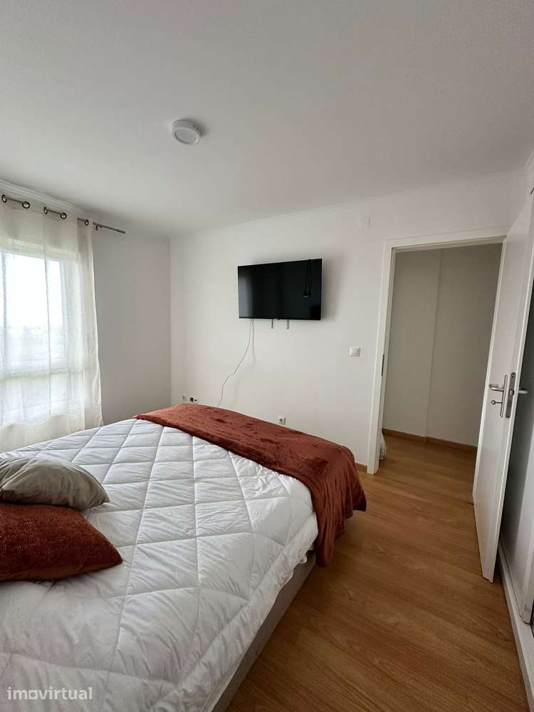 Apartamento T2 renovado à venda em Ponta Delgada - Grande imagem: 4/10