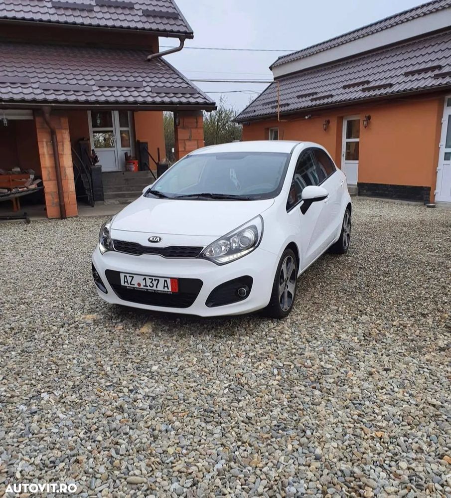 Kia Rio - 6