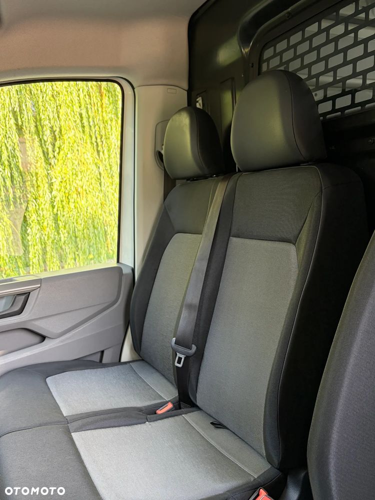 Volkswagen Crafter - 12