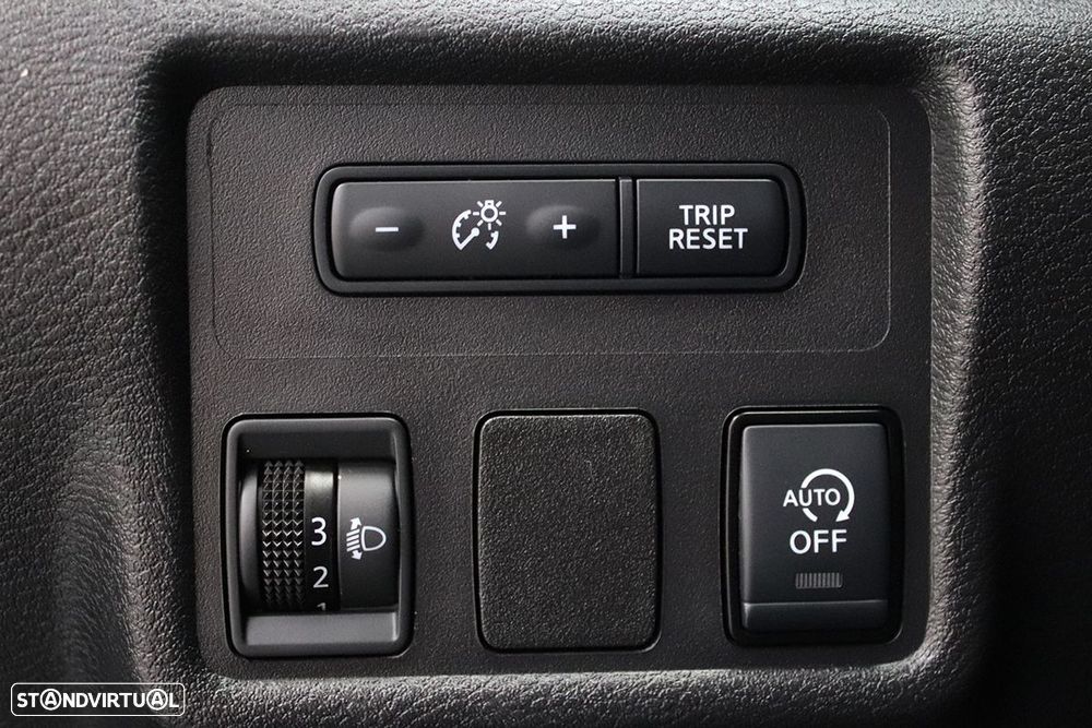 Nissan Micra 1.0 IG-T N-Design Black - 17