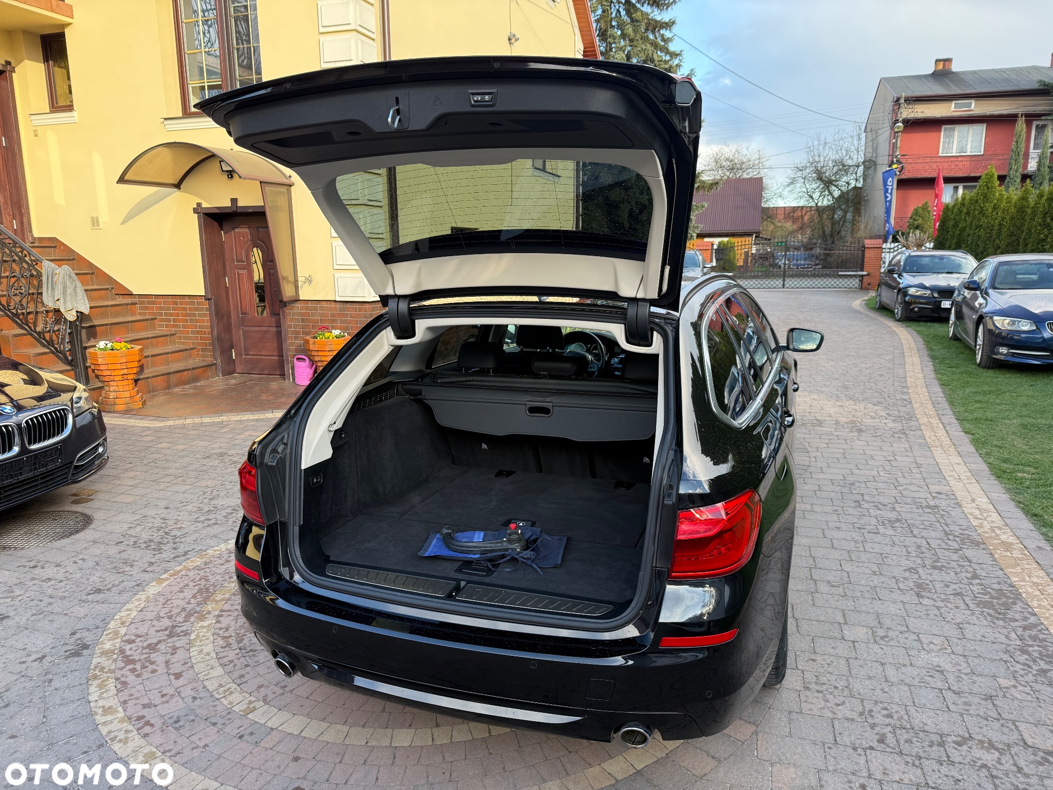 BMW Seria 5 520d Touring Luxury Line - 36