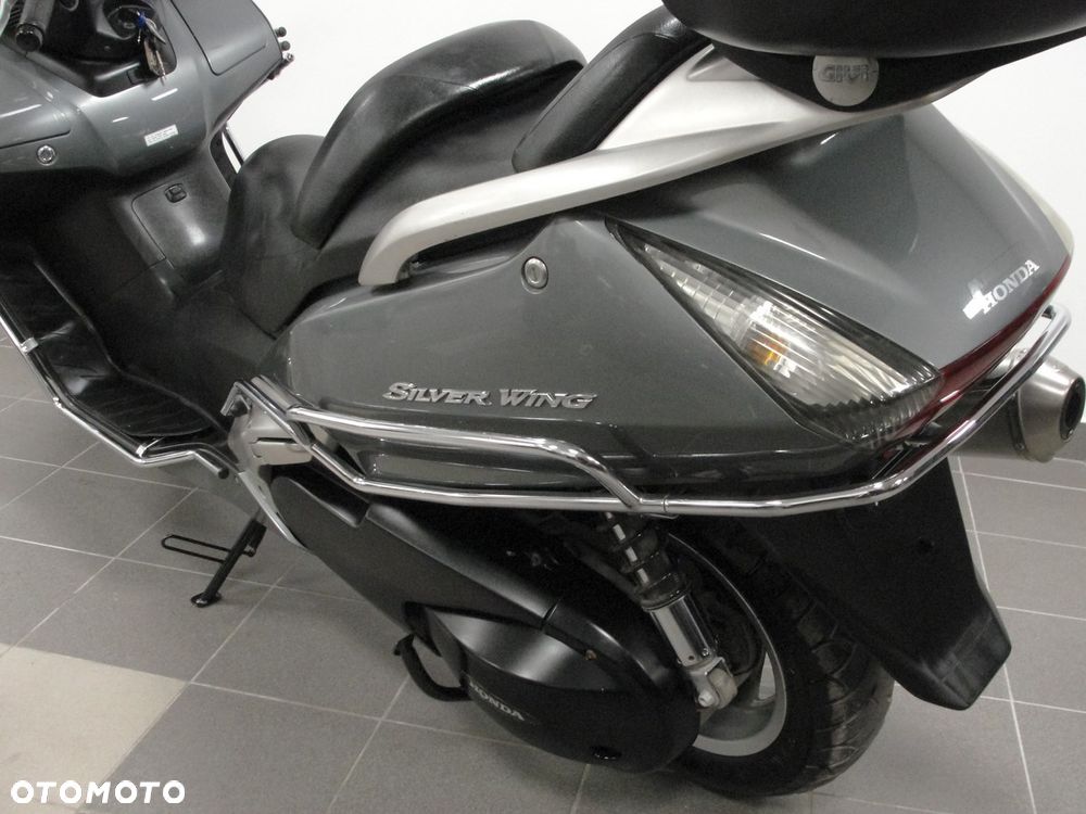 Honda Silver Wing - 25