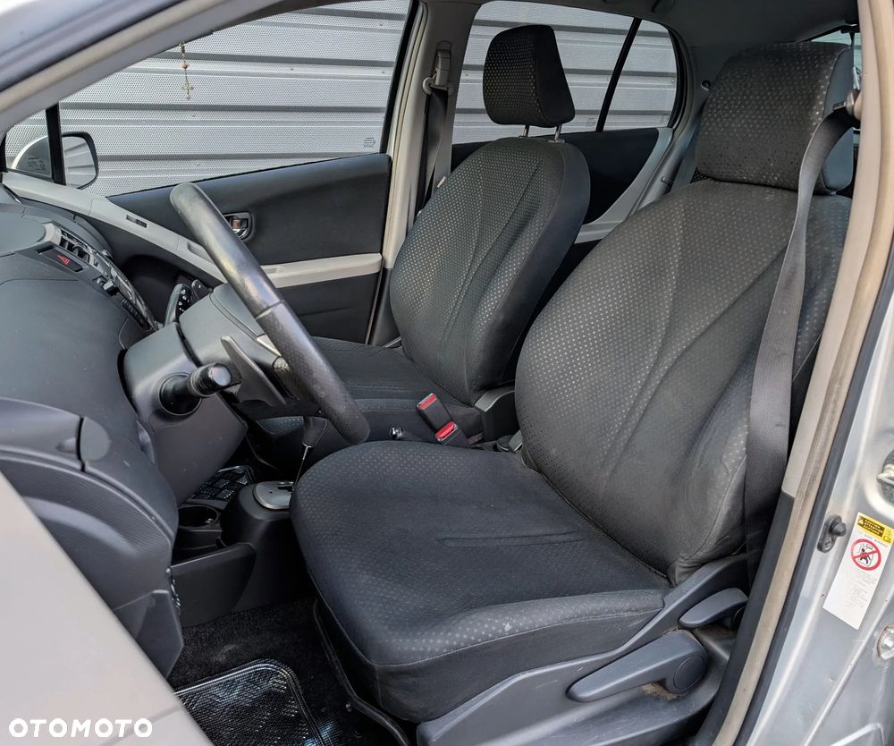 Toyota Yaris 1.33 VVT-i Multi Mode Sol - 6