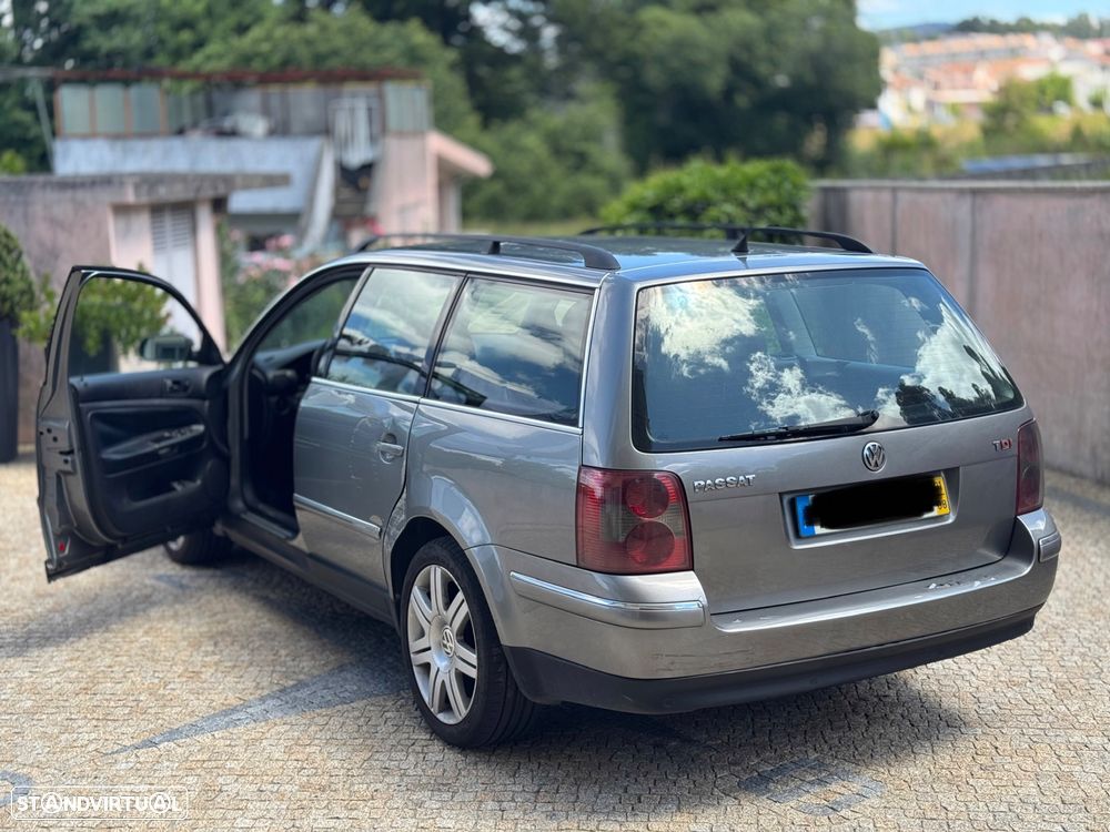 VW Passat Variant 1.9 TDi Highline - 7