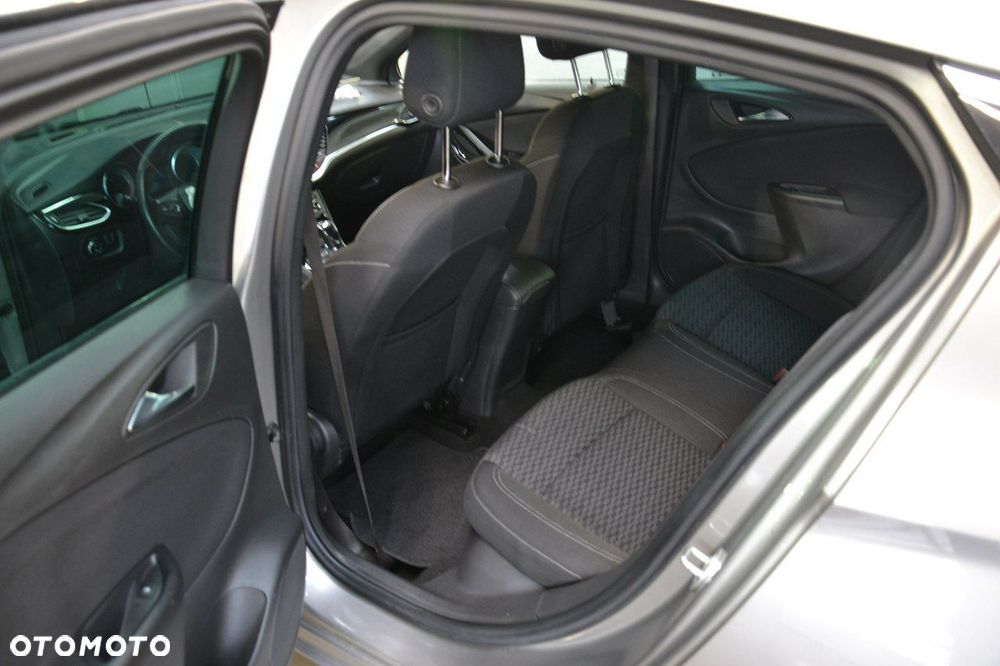 Opel Astra - 23