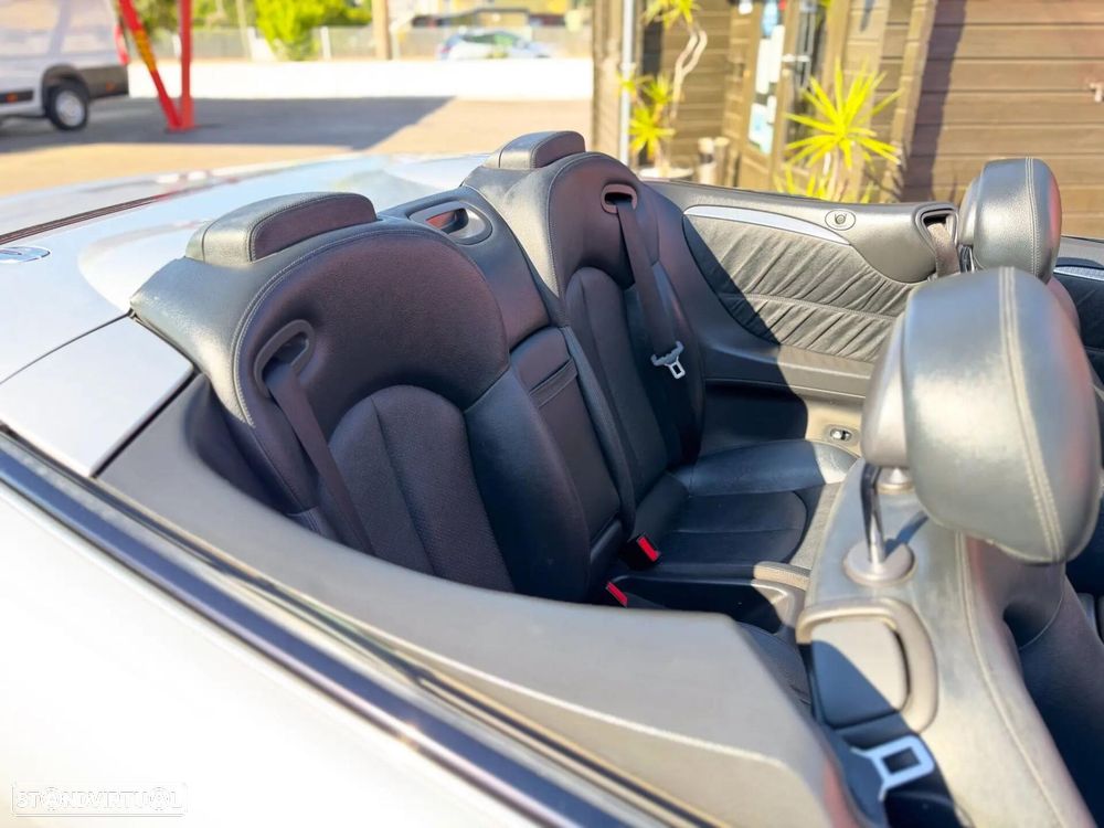 Mercedes-Benz CLK 200 K Avantgarde Aut. - 19
