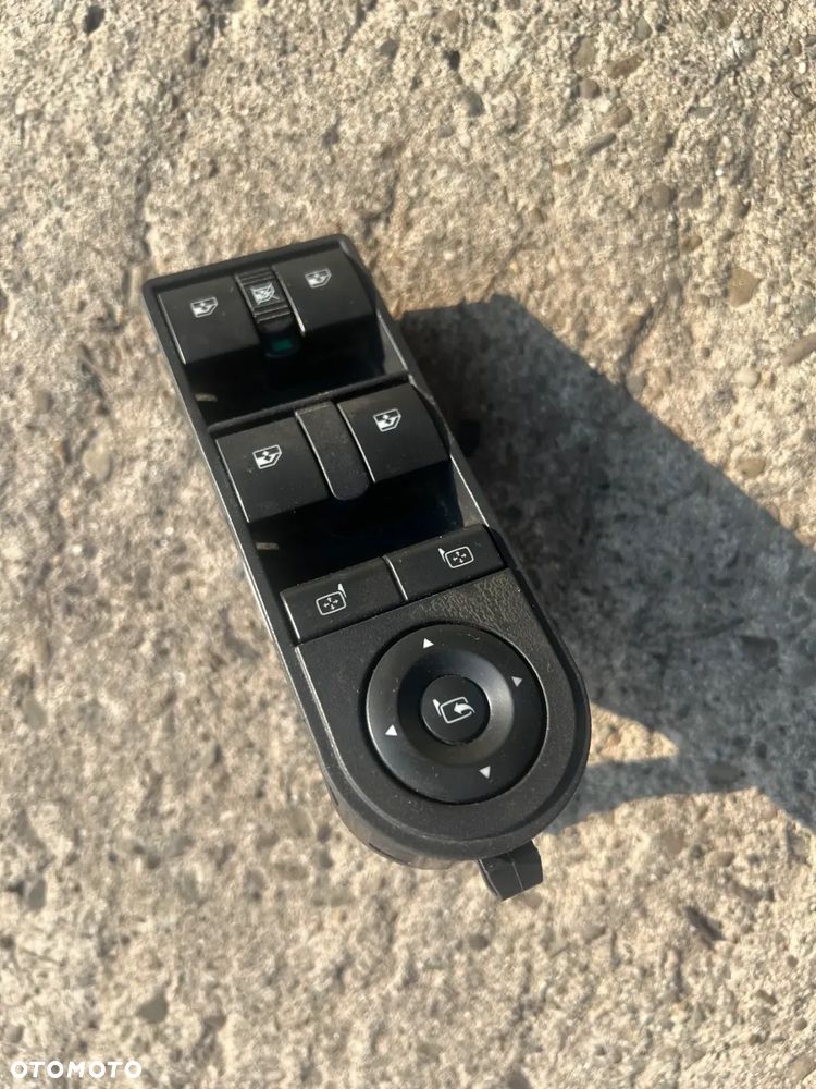 Przełącznik szyb lusterek Opel Zafira B 13228698 - 1