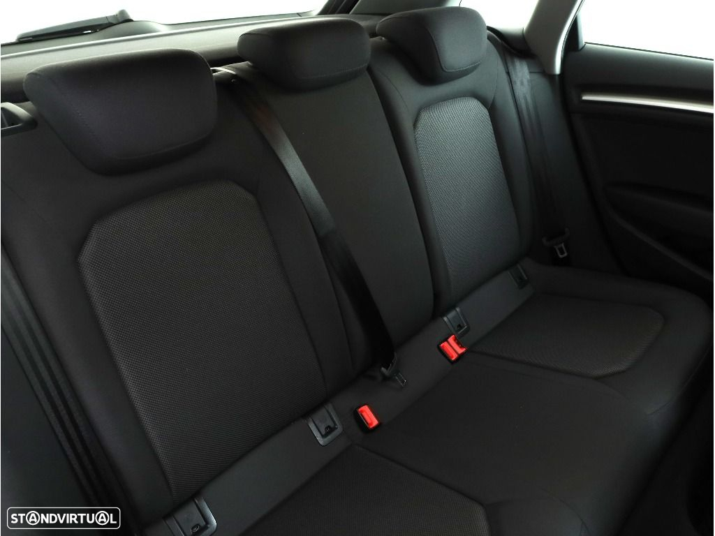Audi A3 Sportback 30 TDI - 27