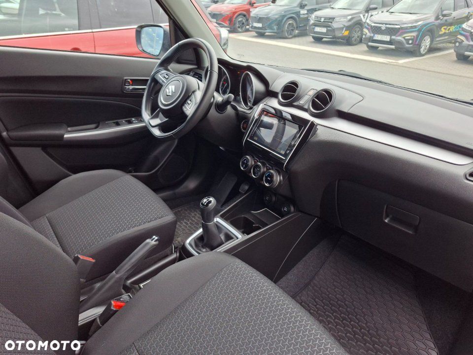 Suzuki Swift - 10