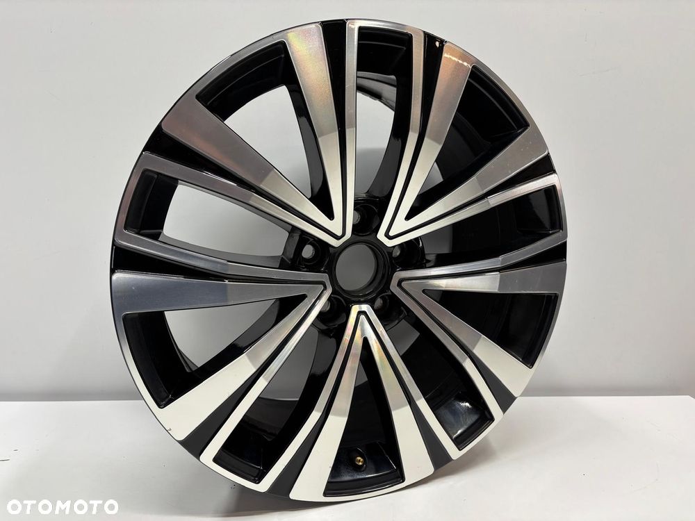 Volkswagen VW Arteon Felga Aluminiowa 18" 8J 5x112 ET40 3G8601025F - 1
