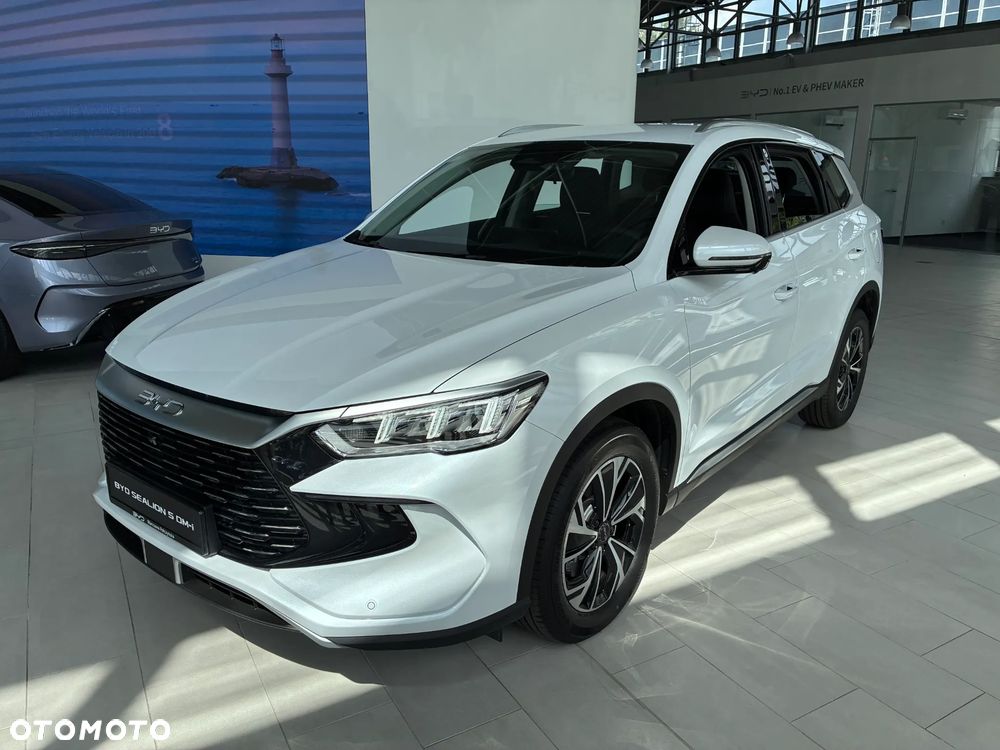 BYD Sealion 5 1.5 Design - 2