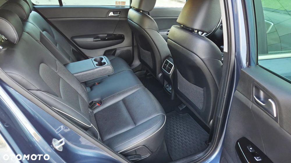 Kia Sportage 1.6 T-GDI L Business Line 2WD DCT - 11