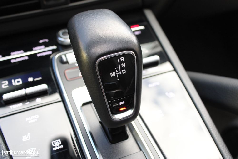 Porsche Cayenne E-Hybrid Tiptronic S Platinum Edition - 23