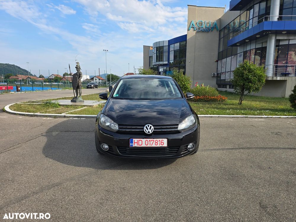 Volkswagen Golf - 2