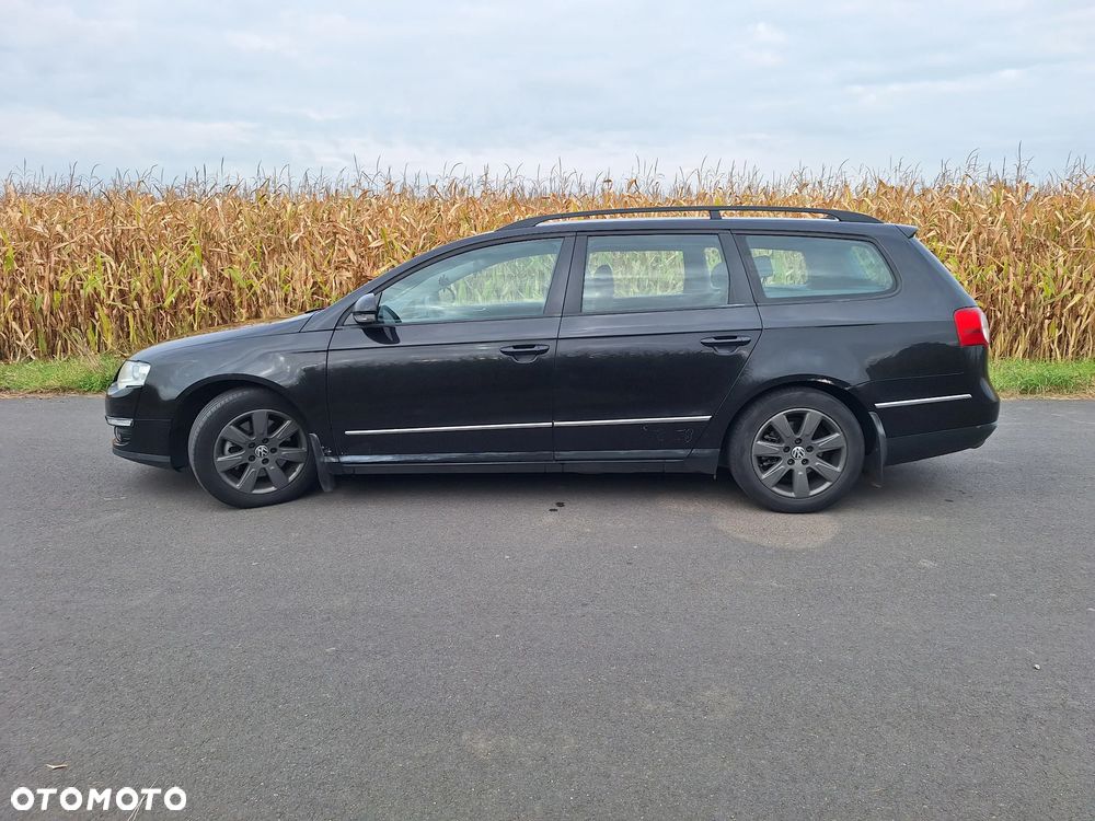 Volkswagen Passat 2.0 TDI Comfortline - 5