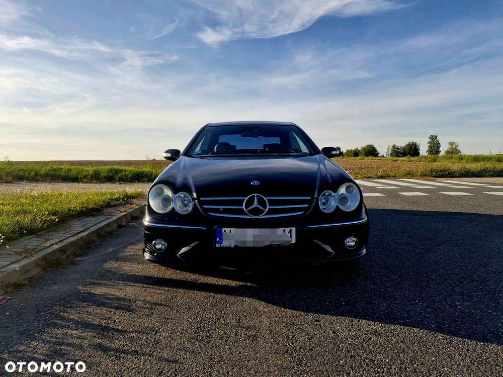 Mercedes-Benz CLK - 4