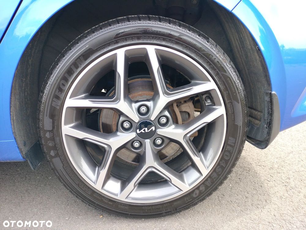 Kia Ceed 1.5 T-GDI Business Line DCT - 19