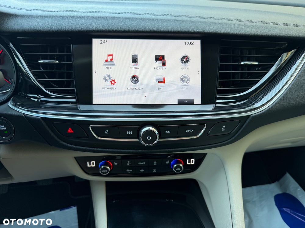 Opel Insignia - 18