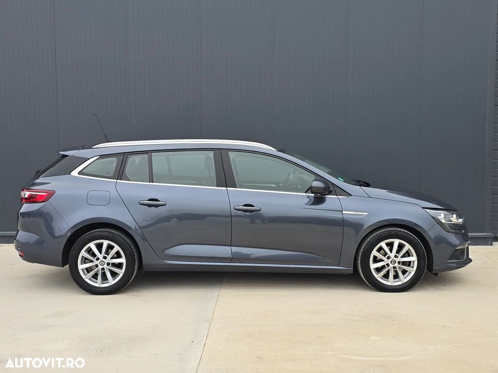 Renault Megane BLUE dCi Limited - 11