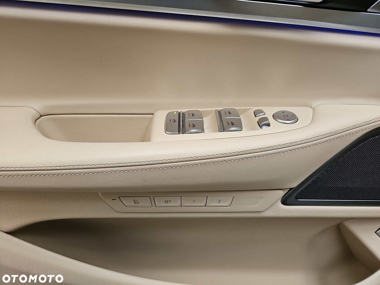 BMW Seria 7 - 23