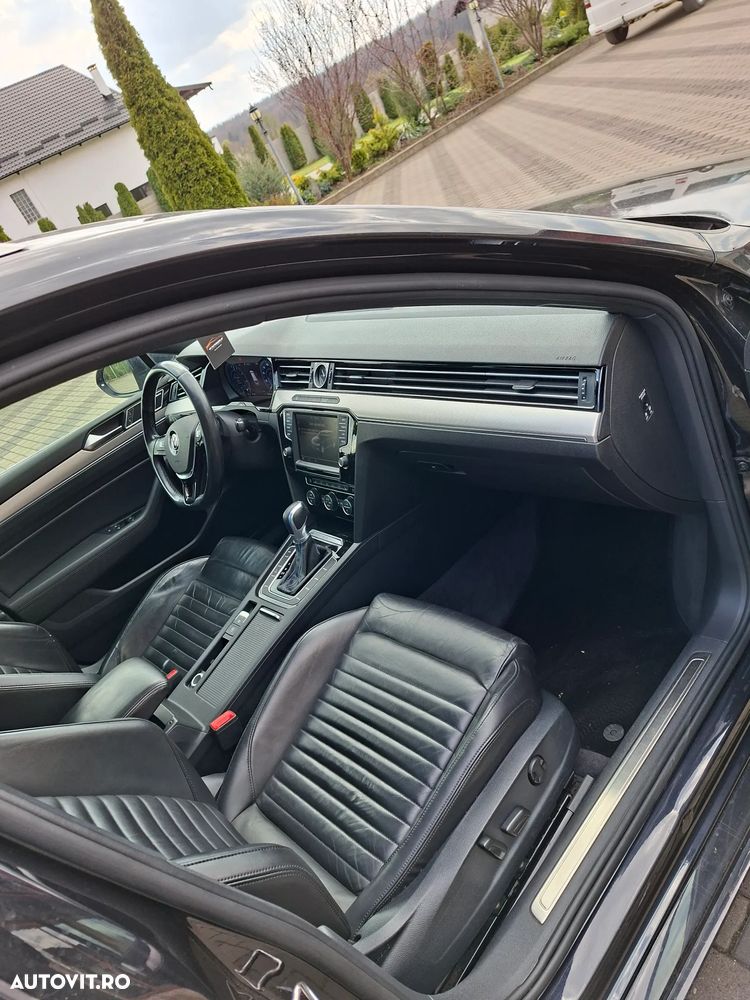 Volkswagen Passat - 10