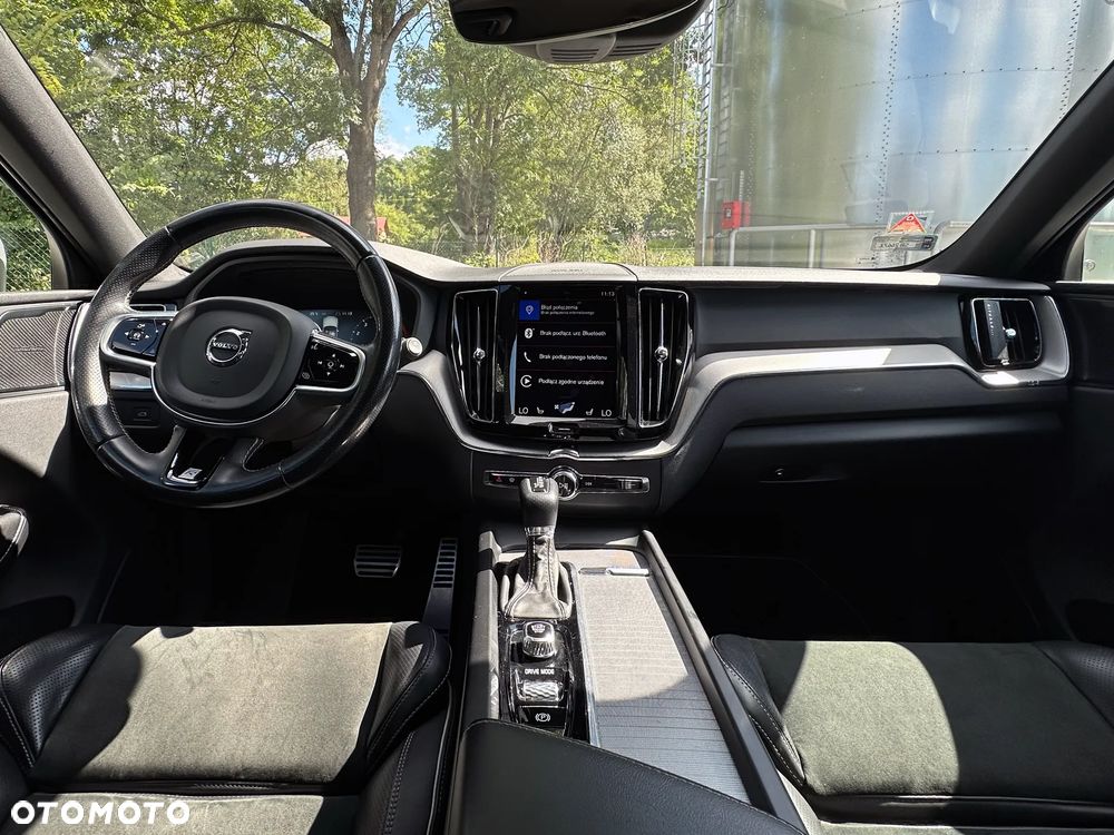 Volvo XC 60 T5 R-Design - 7