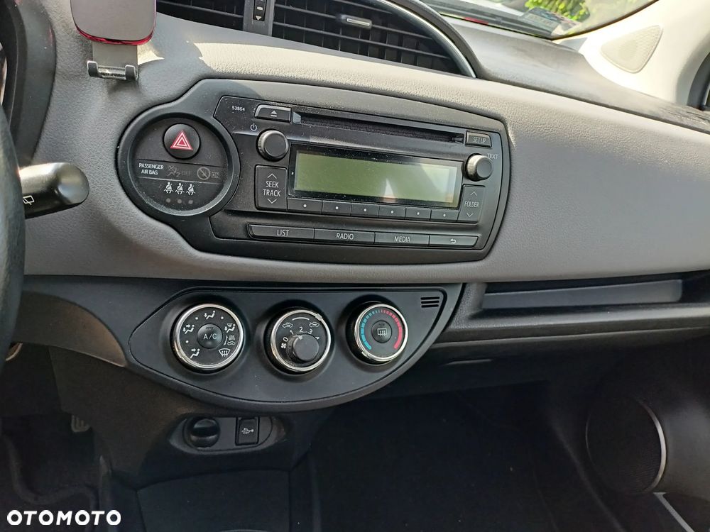 Toyota Yaris - 9