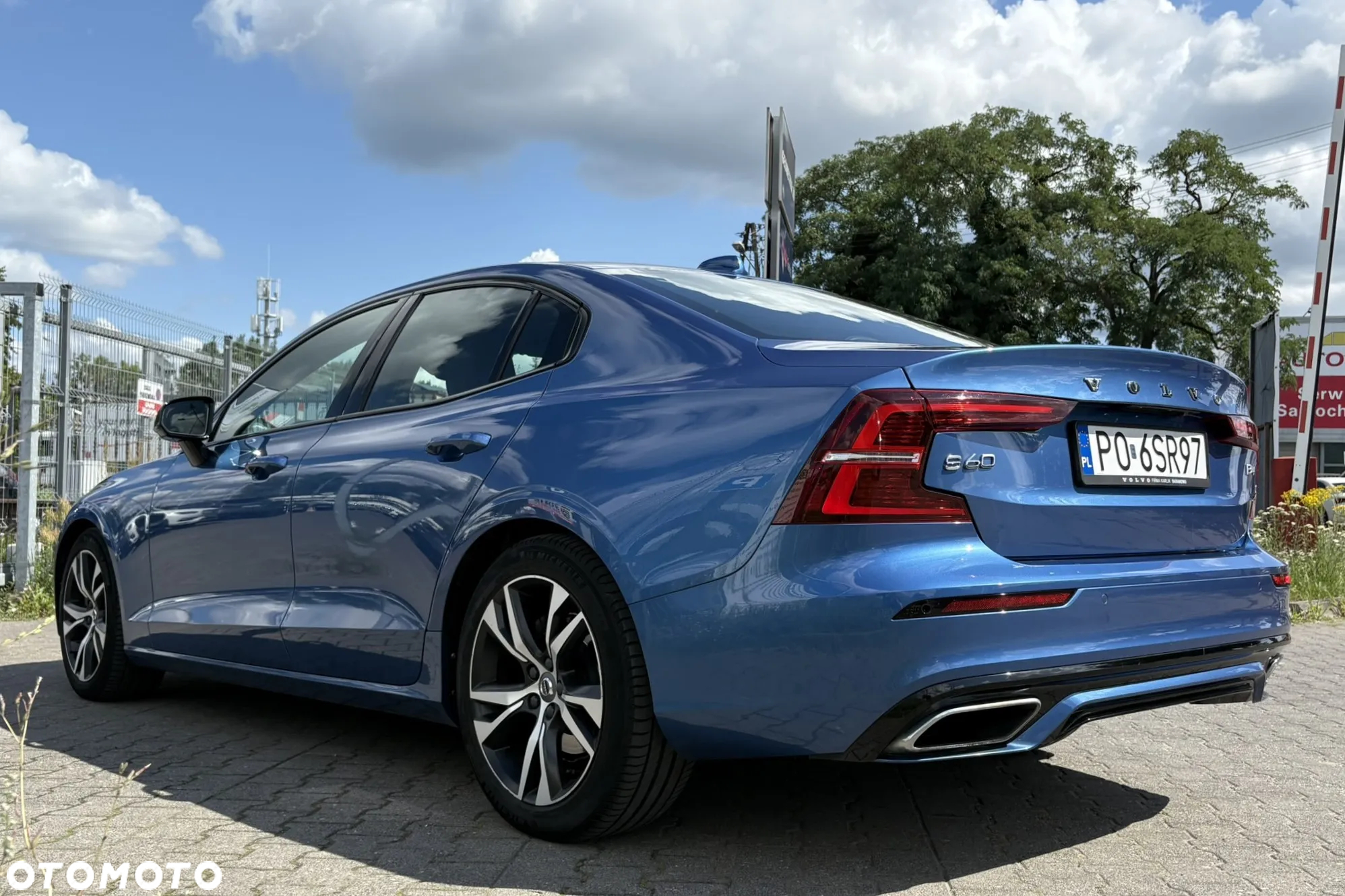 Volvo S60 B4 B R-Design - 7