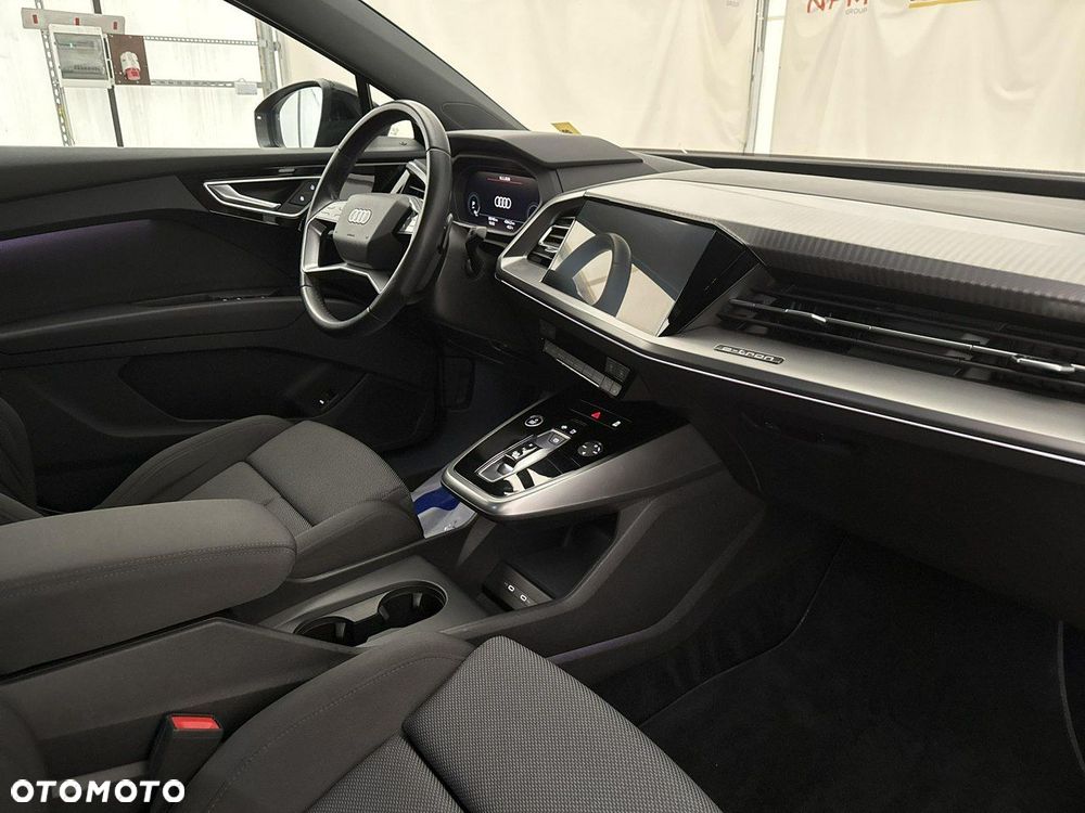 Audi Q4 e-tron - 23