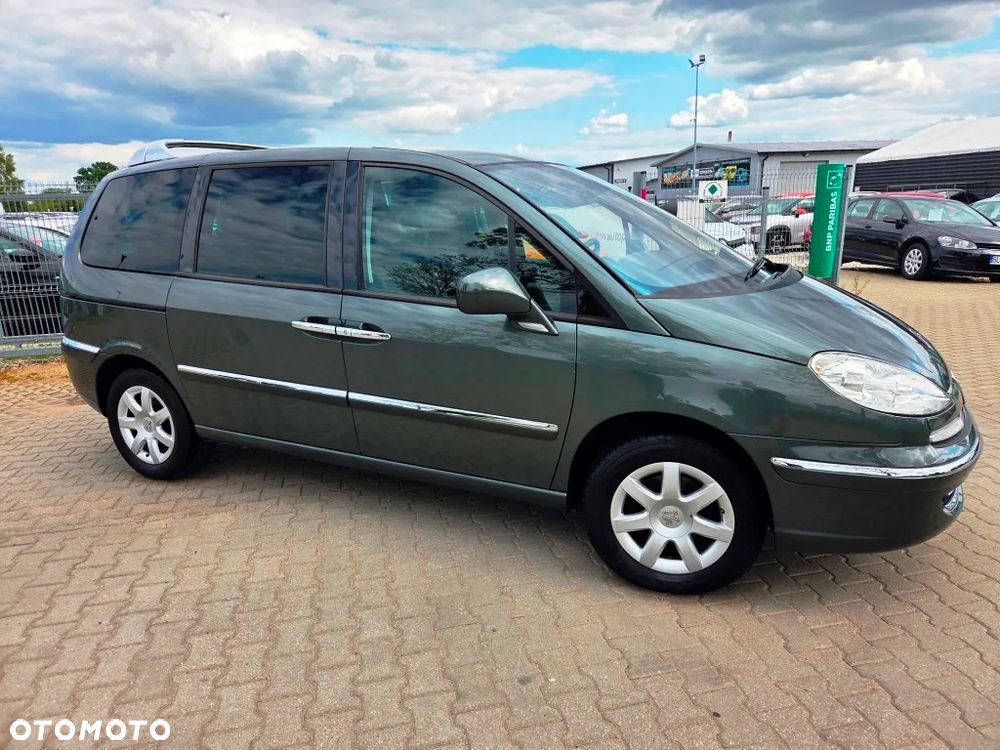 Peugeot 807 HDi 135 Premium - 6