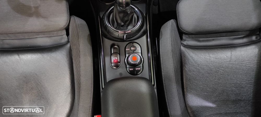 MINI Clubman Cooper D - 29