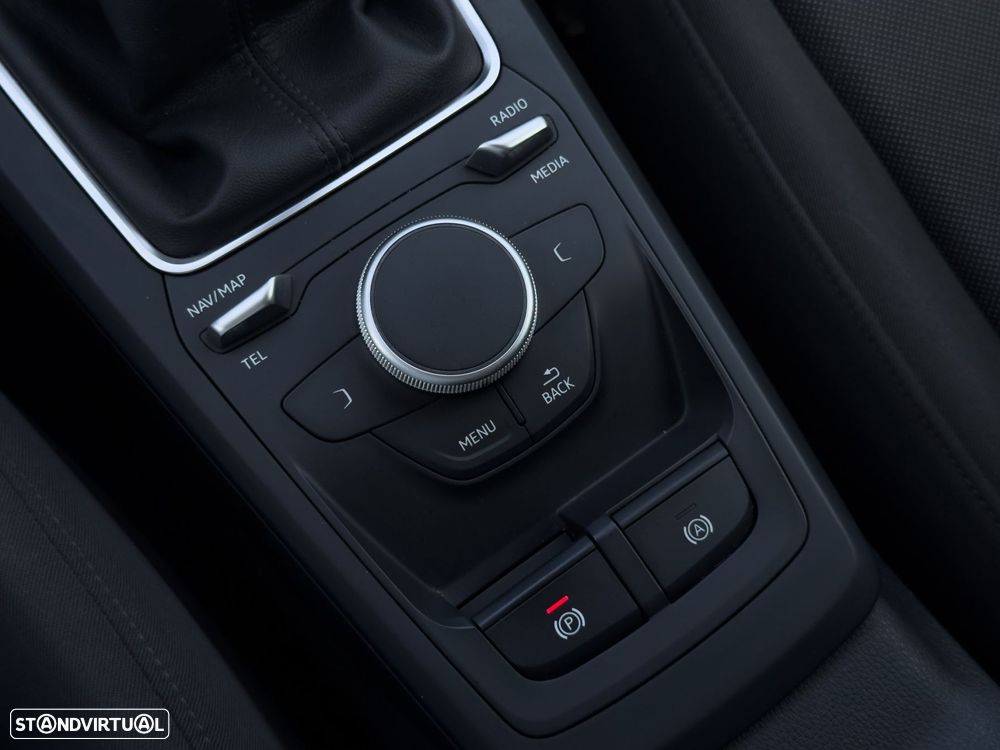 Audi Q2 30 TFSI Design - 22