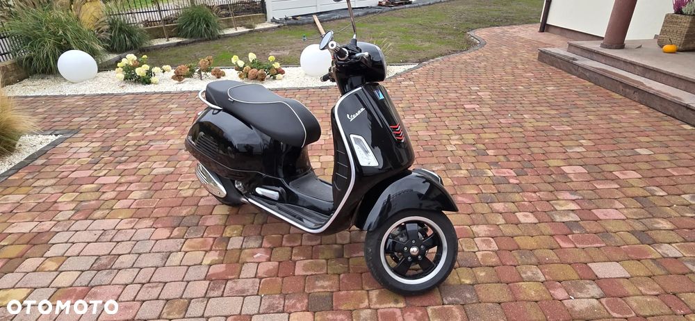 Piaggio Vespa - 4