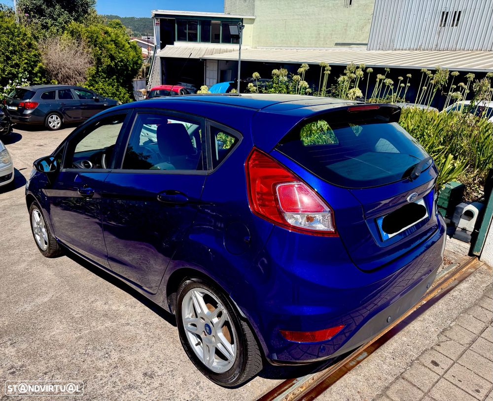 Ford Fiesta 1.0 T EcoBoost Titanium - 4