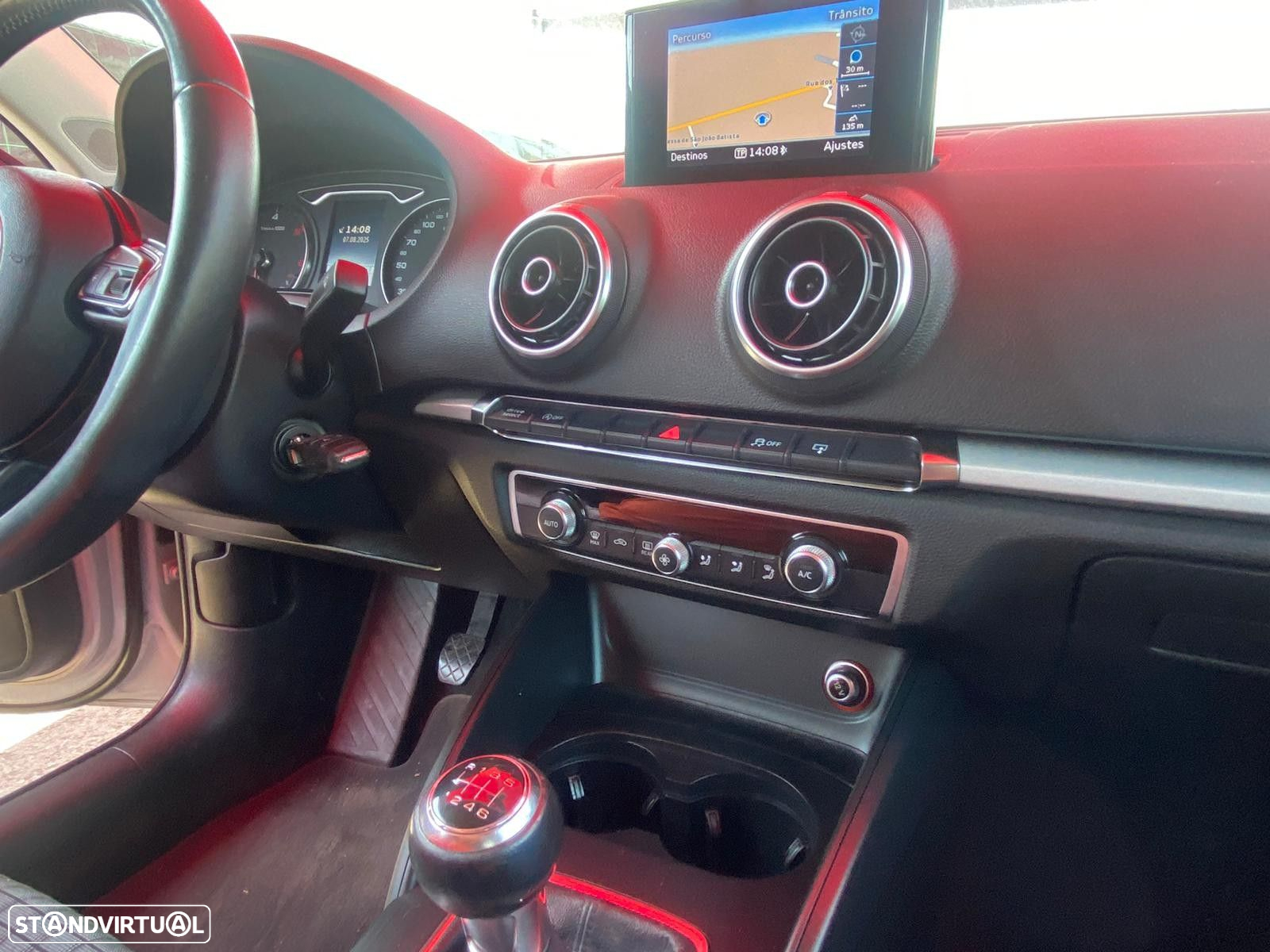 Audi A3 Limousine 1.6 TDI S-line - 14