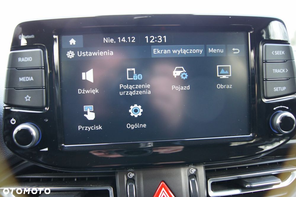 Hyundai i30 1.6 D Comfort - 22