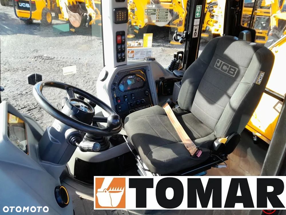 JCB 3CX COMPACT 2021R - 19