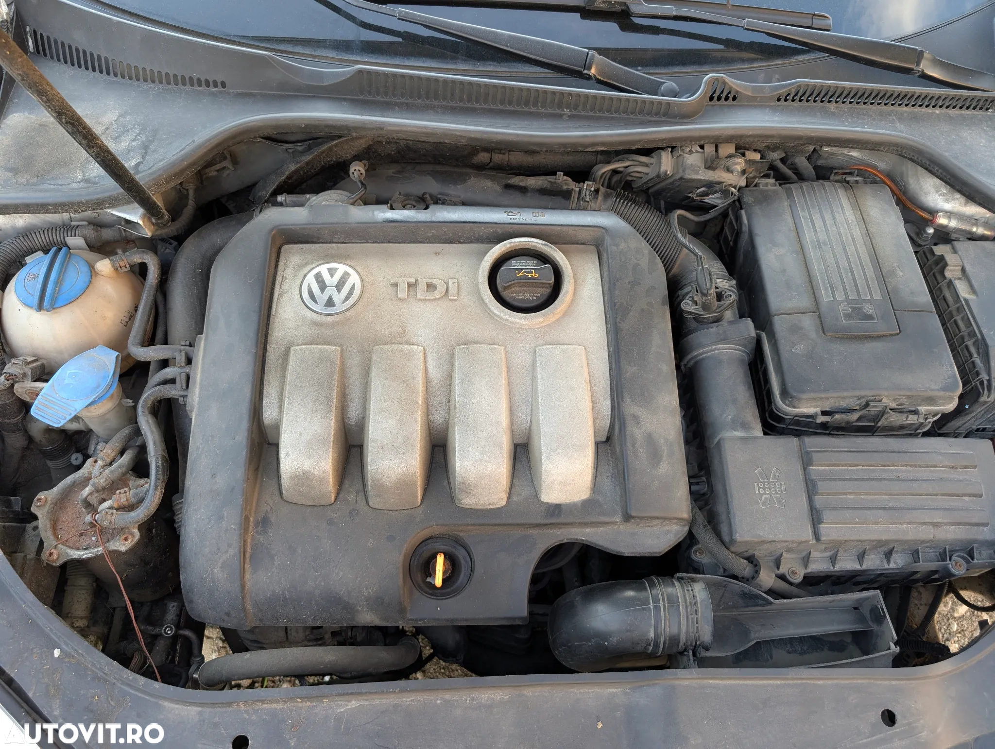 Volkswagen Golf 1.9 TDI Comfortline - 15
