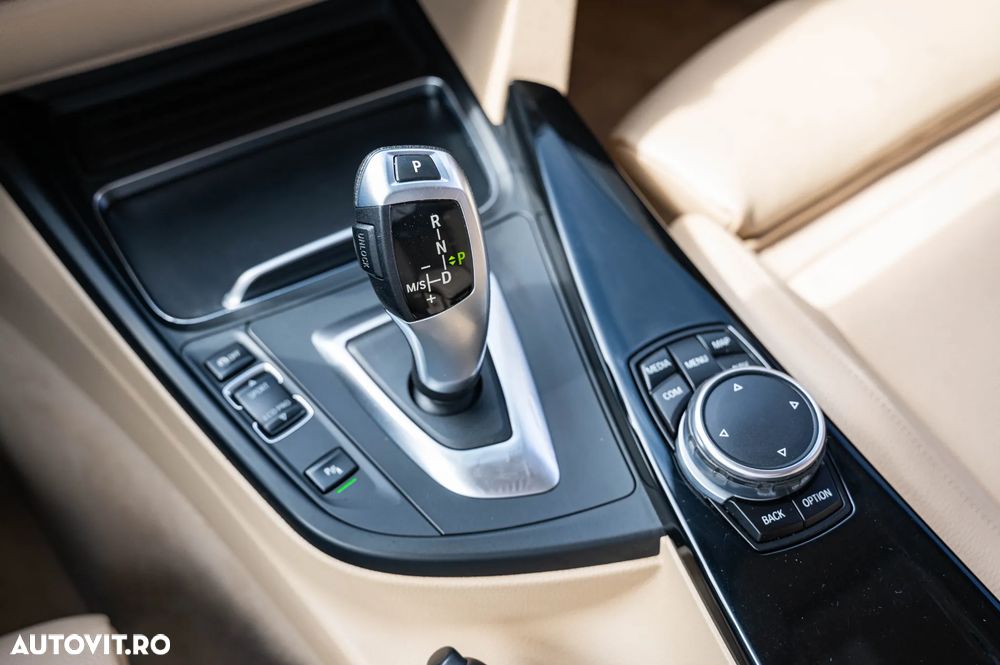 BMW Seria 3 320d Sport-Aut. Efficient Dynamics Edition Luxury Line - 17
