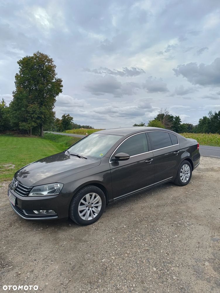 Volkswagen Passat 1.6 TDI Trendline - 2