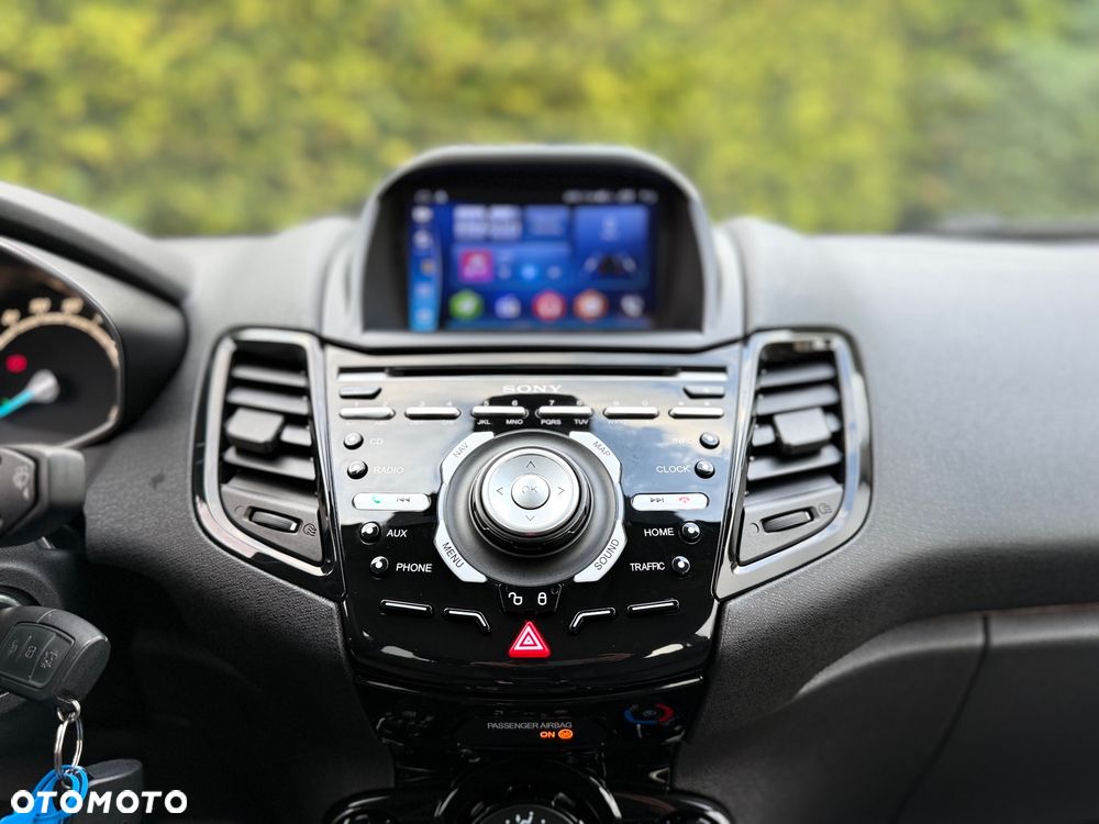 Ford Fiesta 1.0 EcoBoost Powershift Trend - 20