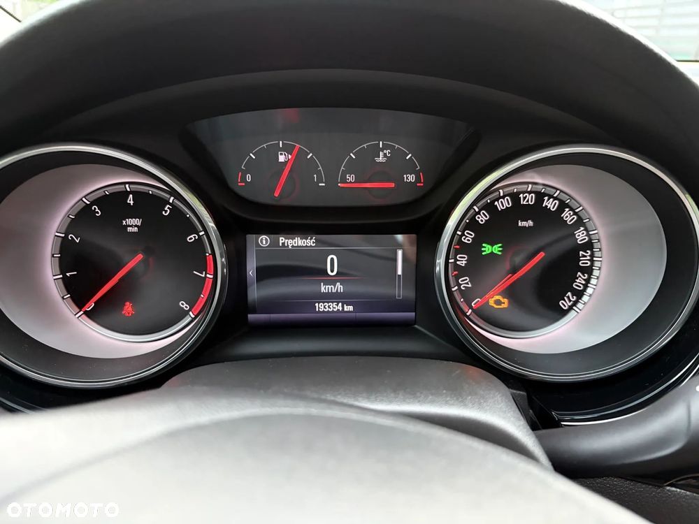 Opel Astra 1.4 T Dynamic - 15