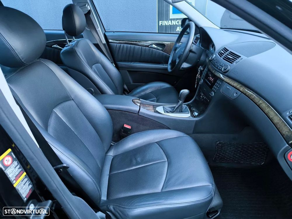 Mercedes-Benz E 220 CDI Avantgarde - 22