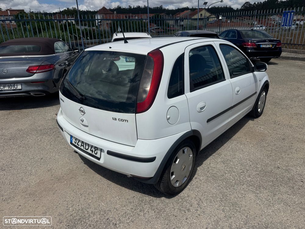 Opel Corsa 1.3 CDTi First - 22