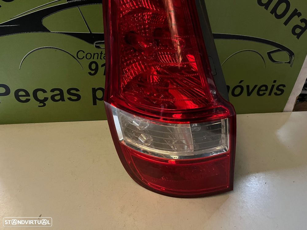 Hyundai i30 CW - FAROLIM DIREITO / ESQUERDO - FT506 - 3