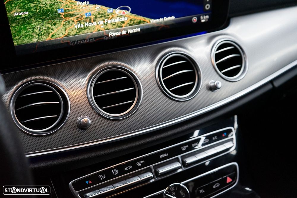 Mercedes-Benz E 220 d 9G-TRONIC AMG Line - 36