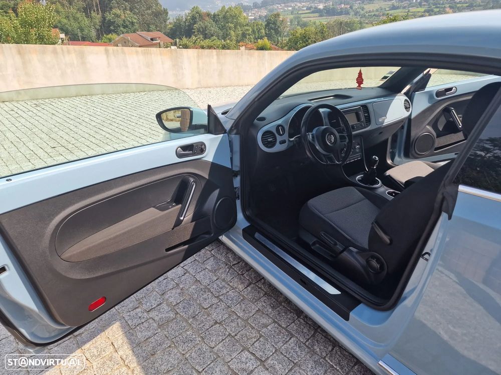VW New Beetle 1.6 TDi Design - 10