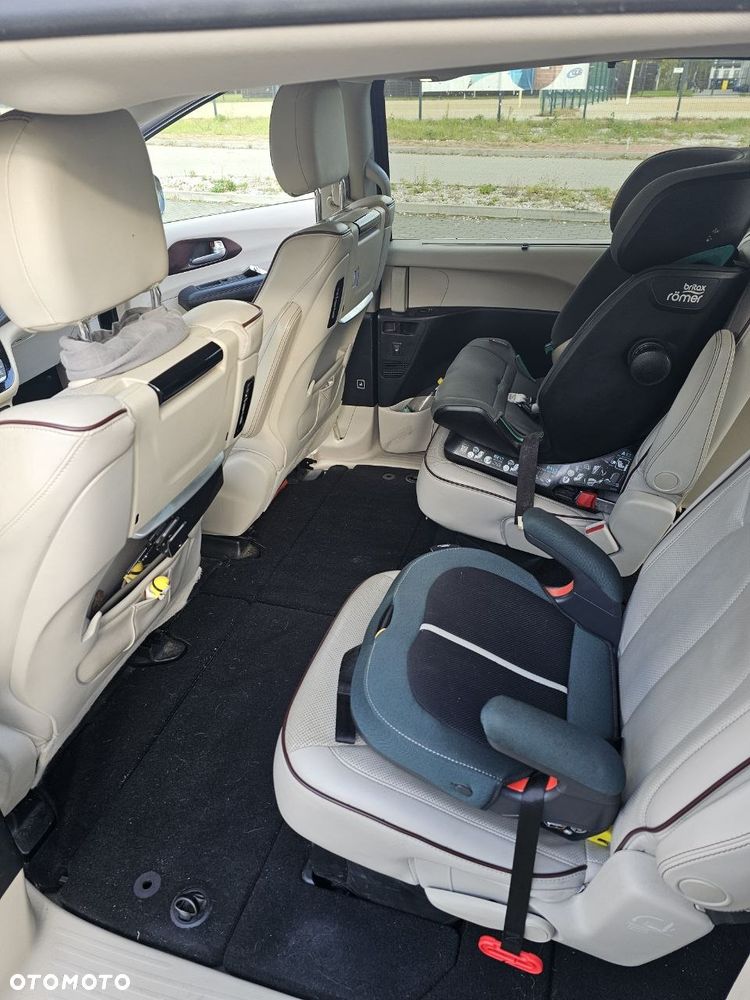 Chrysler Pacifica - 14